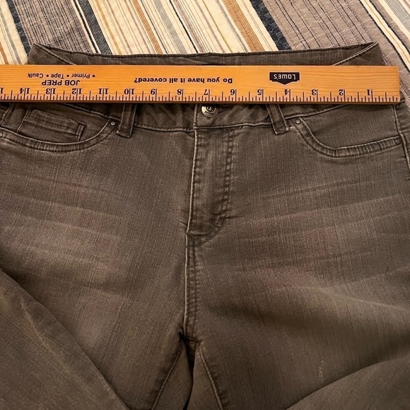 D. JEANS - Picture 7 of 8